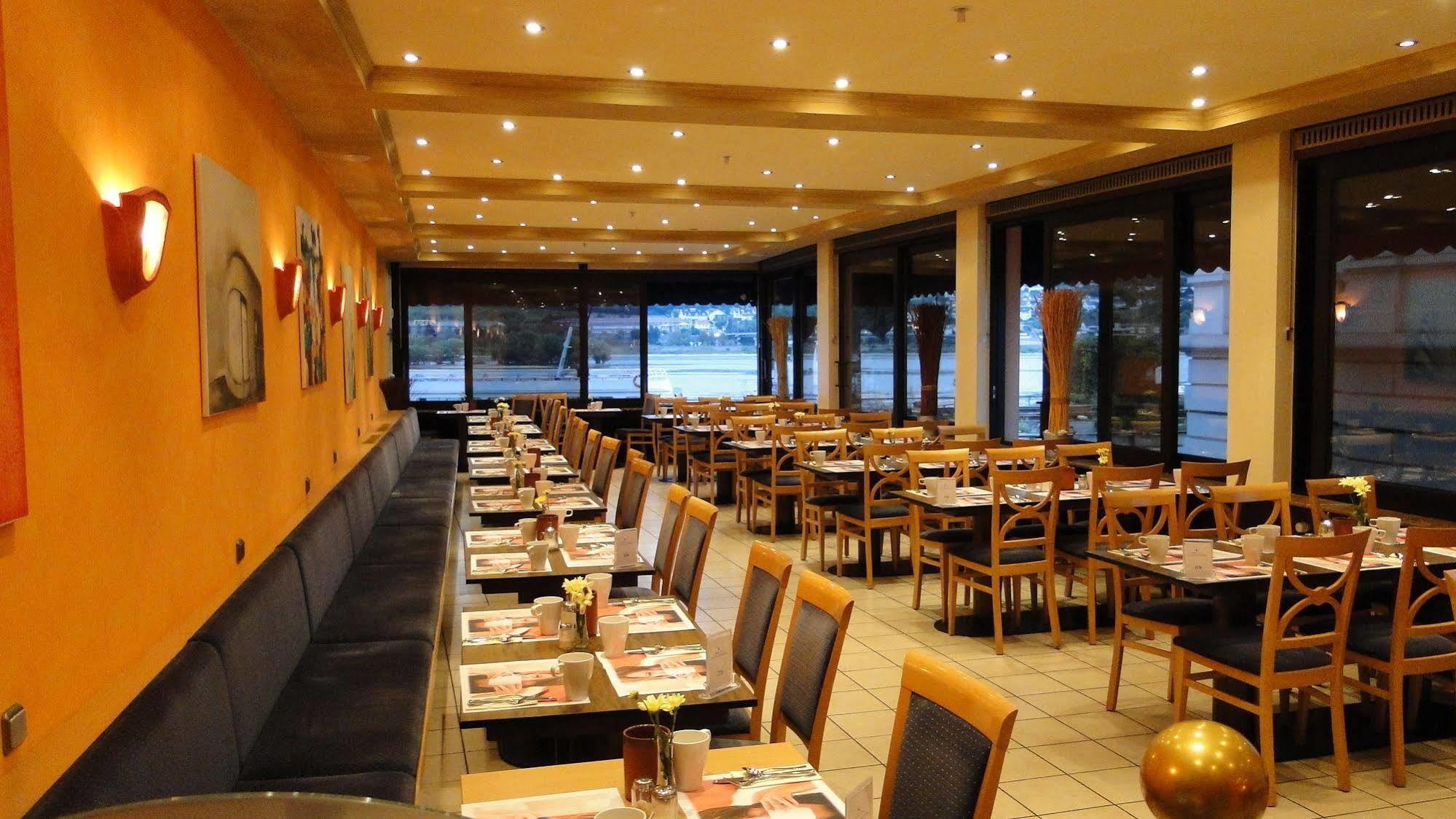 Hotel Traube Ruedesheim Rüdesheim am Rhein Esterno foto
